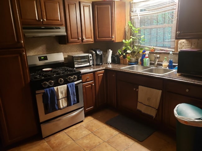 Photo - 1602 Ashdale Rd