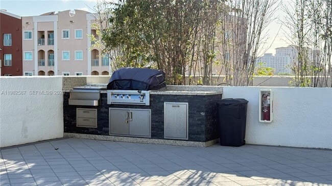 Photo - 3180 SW 22nd Terrace Unidad 207