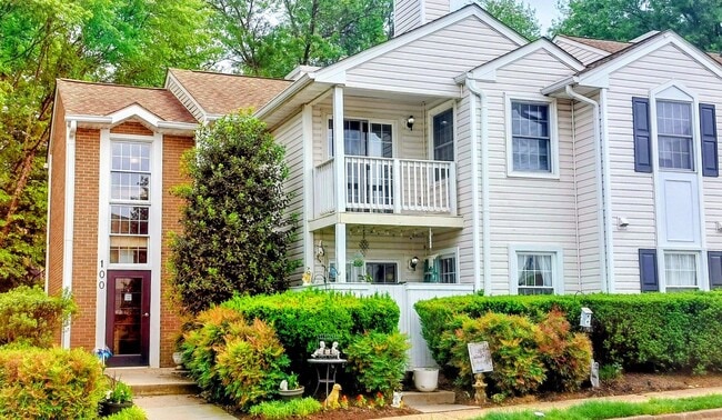 Building Photo - 100 Westwick Ct Unit 4
