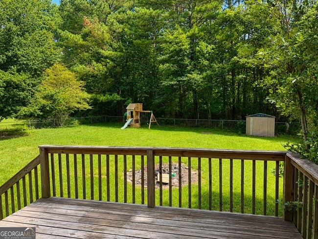 Photo - 157 Davidson Dr