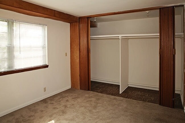 Habitación - East Manor Apartments