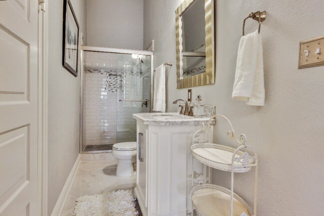 Photo - 2901 Lepage St Unit Apt 1