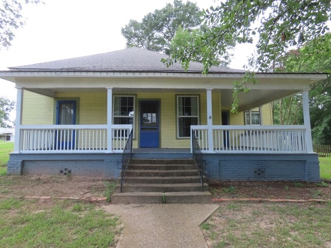 Cozy 2 Bedroom 1 Bath in Winona - Cozy 2 Bedroom 1 Bath in Winona House