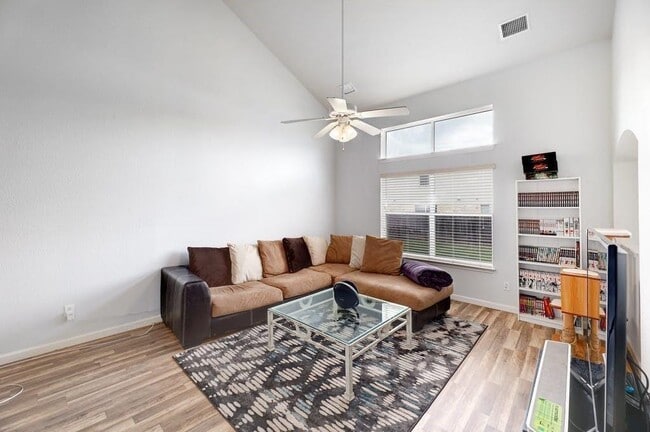 505 Woodsorrel Way