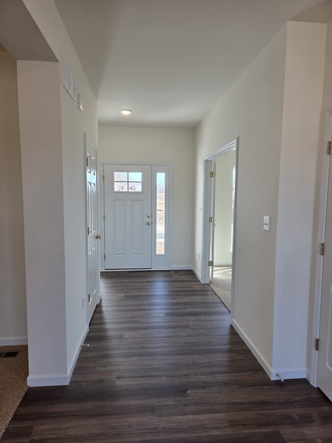 Photo - 103 Windrow Drive