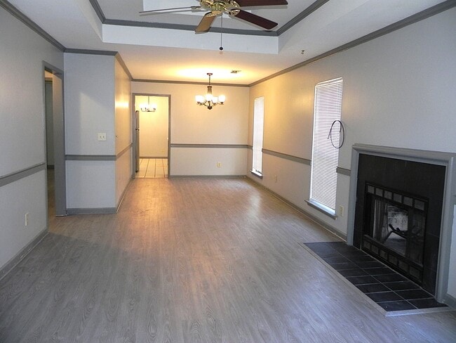 Photo - 3633 Castle Ridge Rd