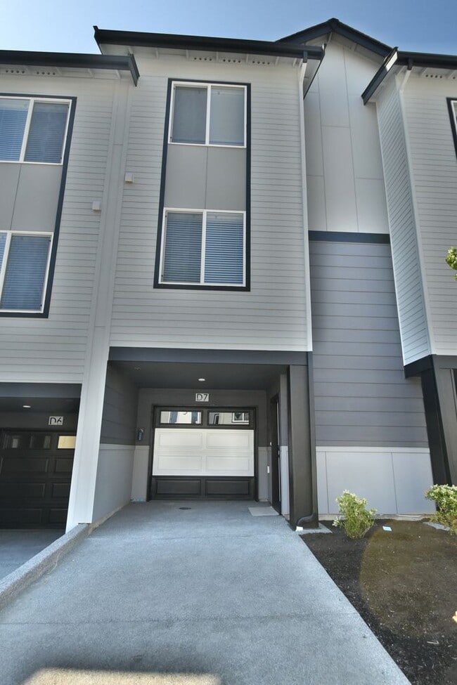 3bd/2.5ba Lynnwood Townhome - 3bd/2.5ba Lynnwood Townhome