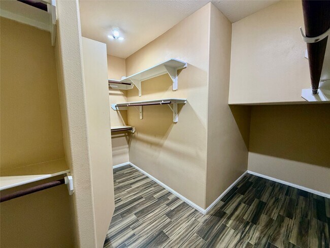 Photo - 25206 Auburn Terrace Dr