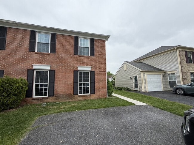 Photo - 5805 Farmgate Ct