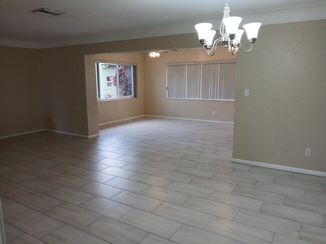 Photo - 5682 45th Ave N