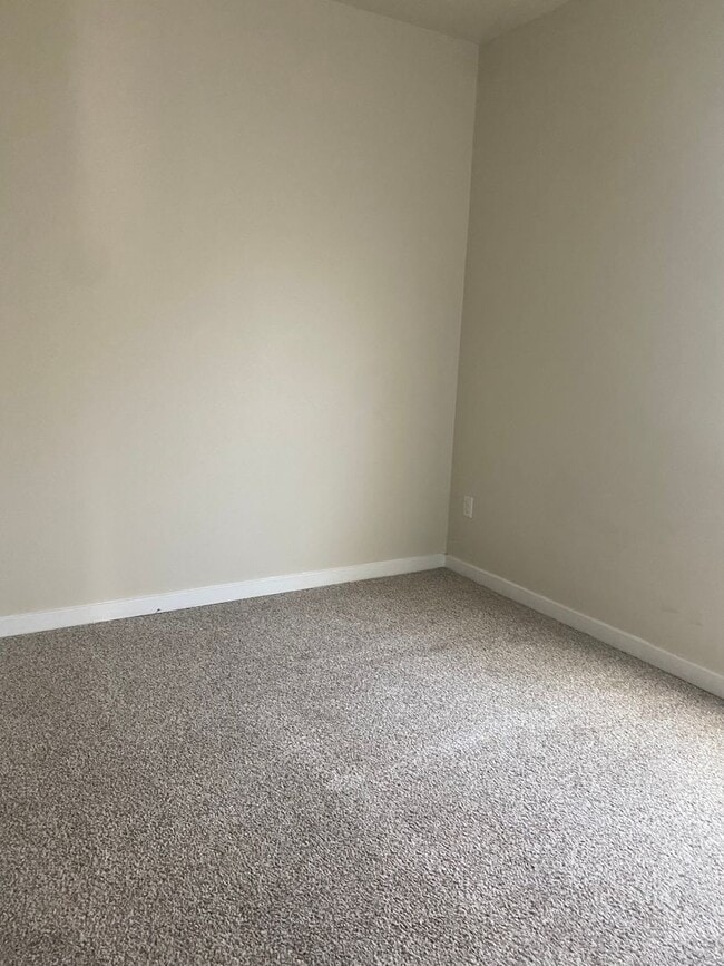 Photo - 4714 Rubicon Rd