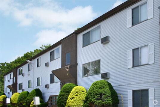 Northfield Manor - Northfield Manor Apartments