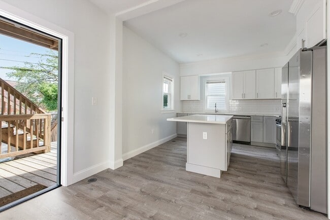 Photo - 62-64-64 Edson St Unit 1