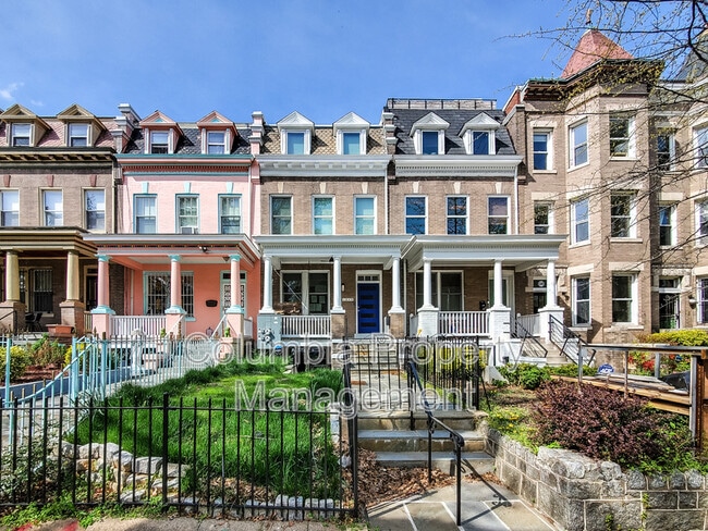 Building Photo - 1209 Lamont St NW Unit B Rental