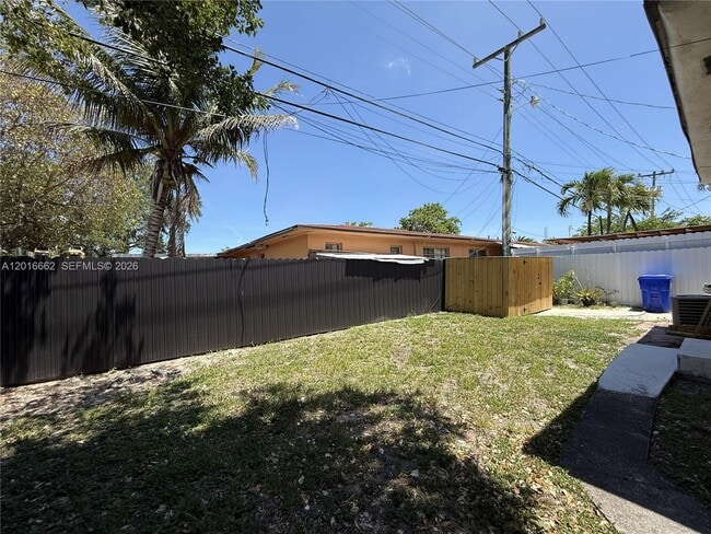 Photo - 155 SW 71st Ave Unit 0