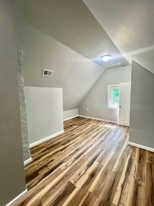 Photo - 149 Wegman Pkwy Unit 3