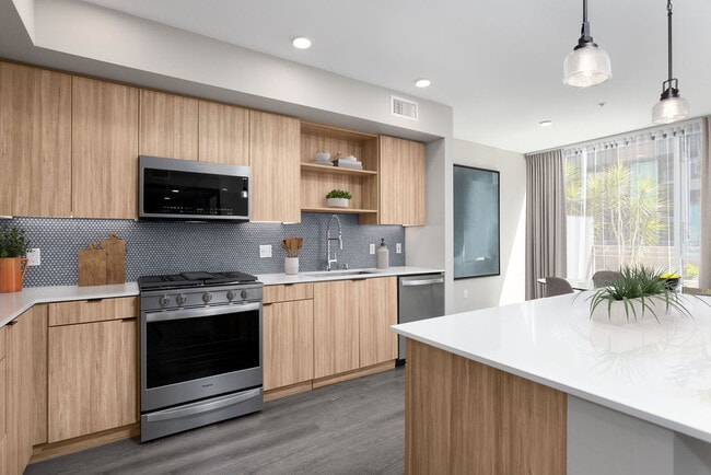 Townhome kitchen