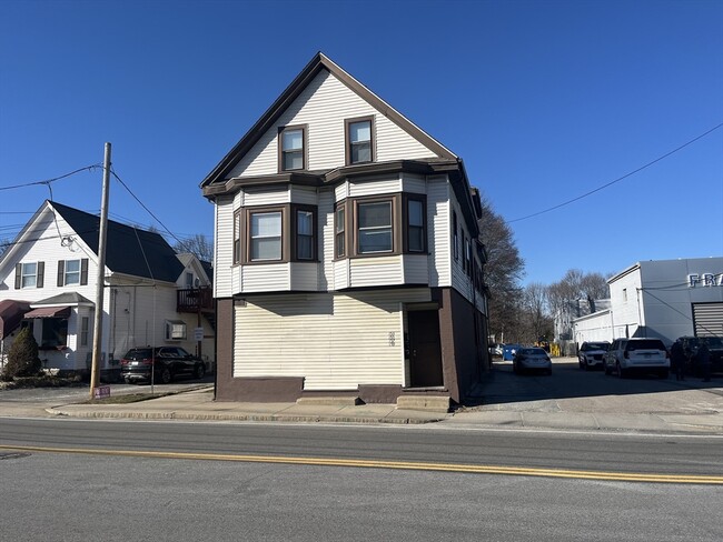 Photo - 159 E Central St Unidad 2nd FL