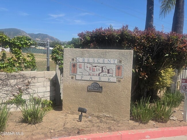 Photo - 13901 Olive View Ln