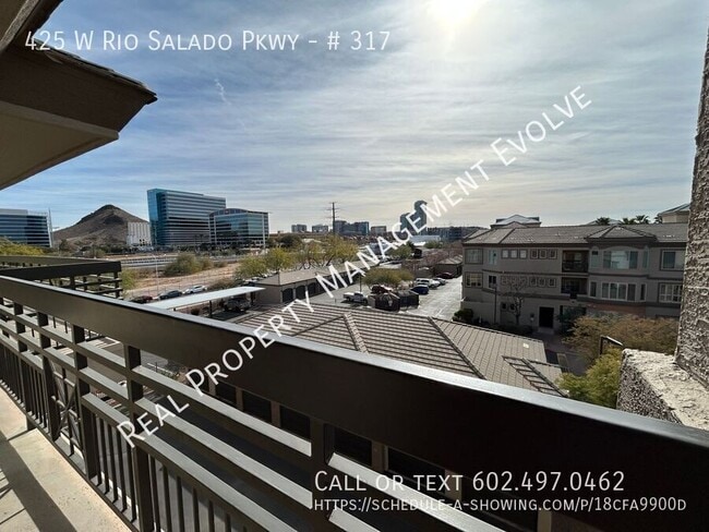 Photo - COME TOUR TODAY! Unidad # 317