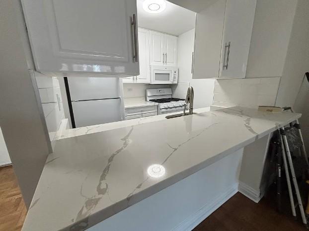 Building Photo - 1 bedroom in New York NY 10021 Unit 8V Rental