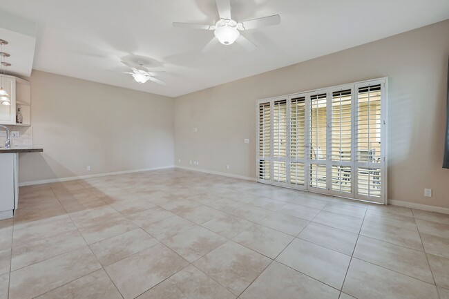 Photo - 73895 Saquaro Ct