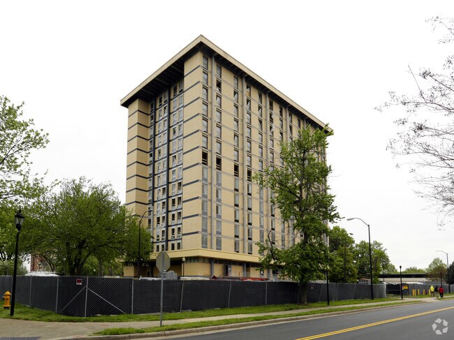 Photo - Edwin Towers