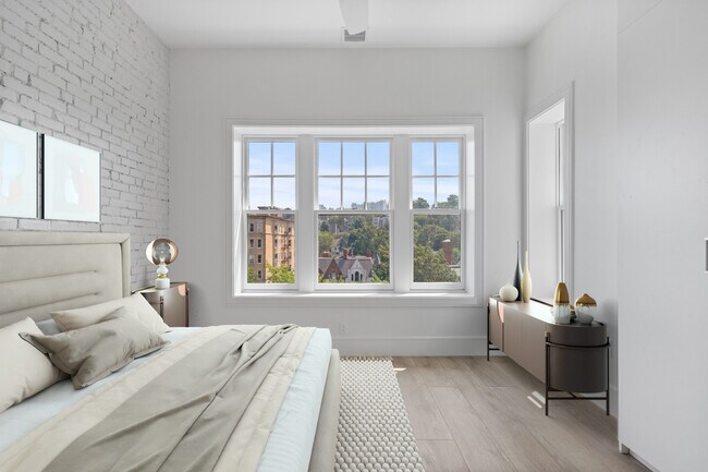 1580 Beacon St Unidad 200