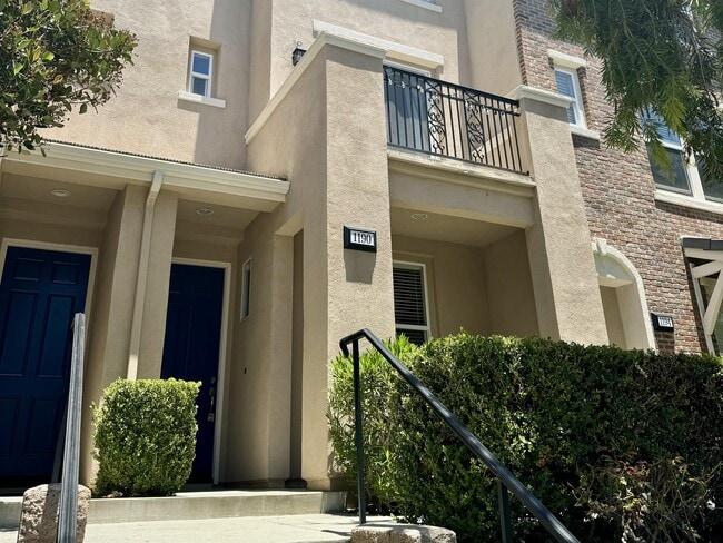 Building Photo - 1190 Elfin Forest Rd W