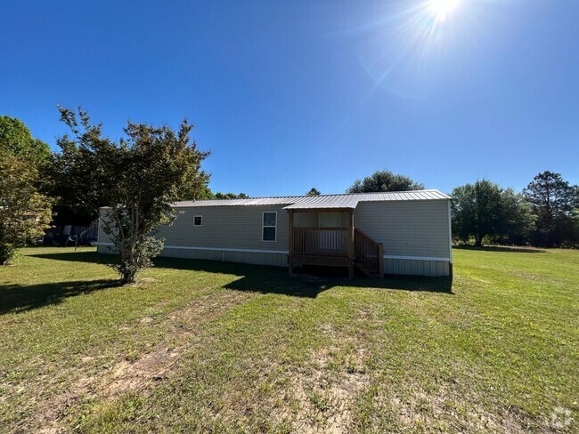 Building Photo - 6135 Robin Rd Rental