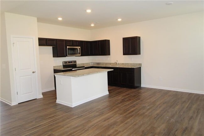 Photo - 6513 Mountain Home Way
