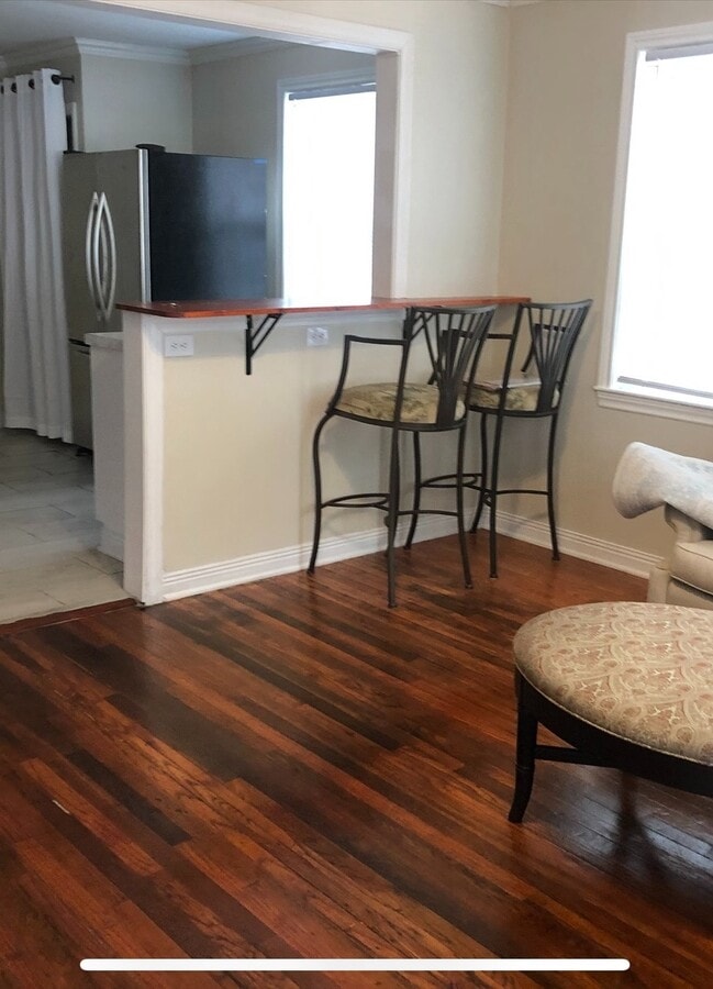 Photo - 153 S Guerry St