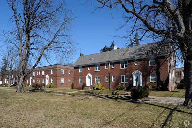 Building Photo - Grand Leiper Apartments