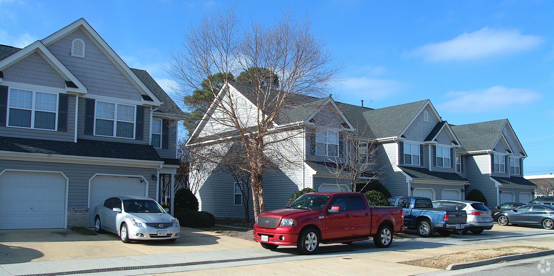 Thalia Commons - The Commons At Town Center Apartments