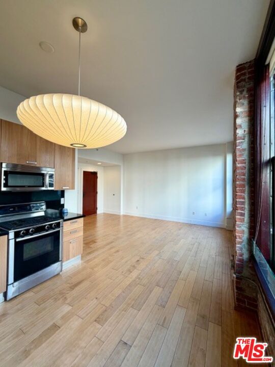 Photo - 460 S Spring St Unit 303