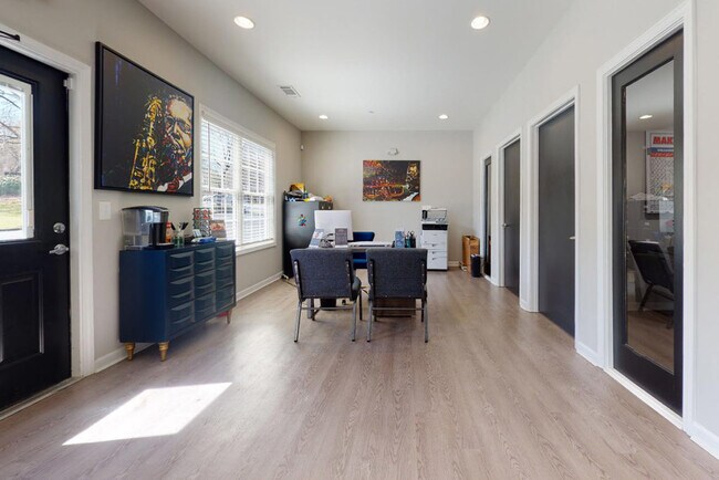 Photo - The Reserve at 2070