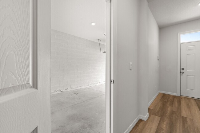 Photo - 12869 SW Forli Wy