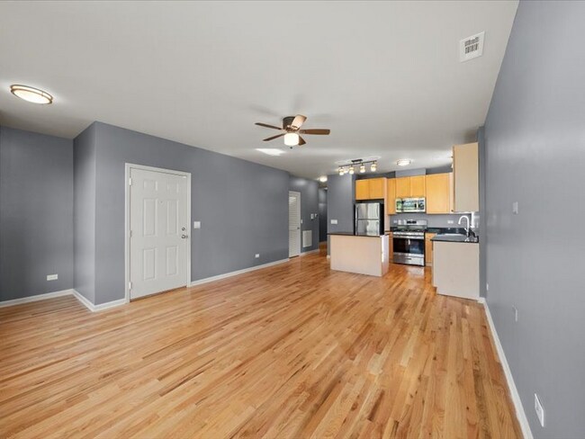 Photo - 6617 S Ingleside Ave Unit 4S