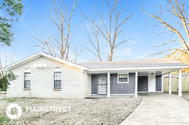 Building Photo - 5325 Longwood Cove