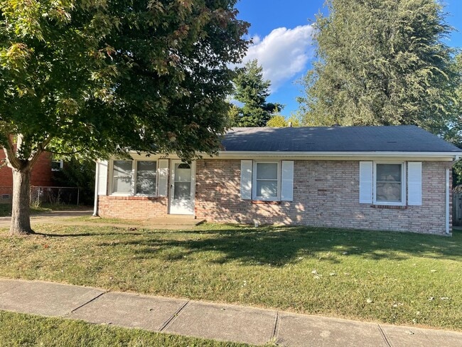 Building Photo - 3 bedroom 1 bath house