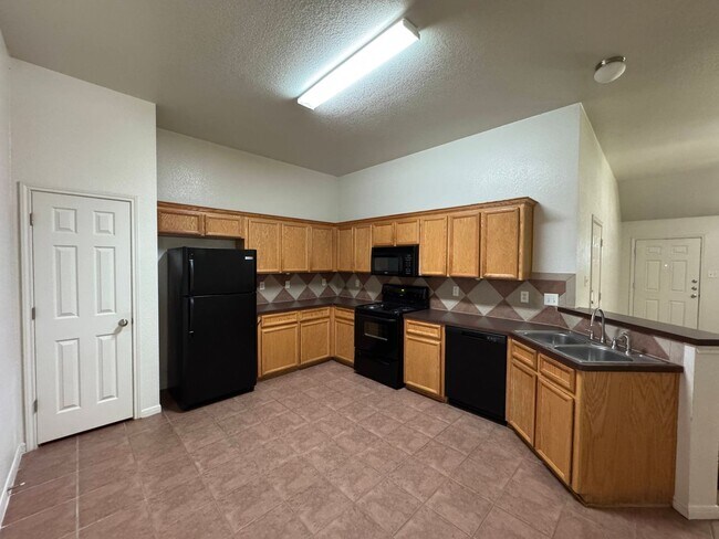 Photo - 1204 Cinch Dr Unit A