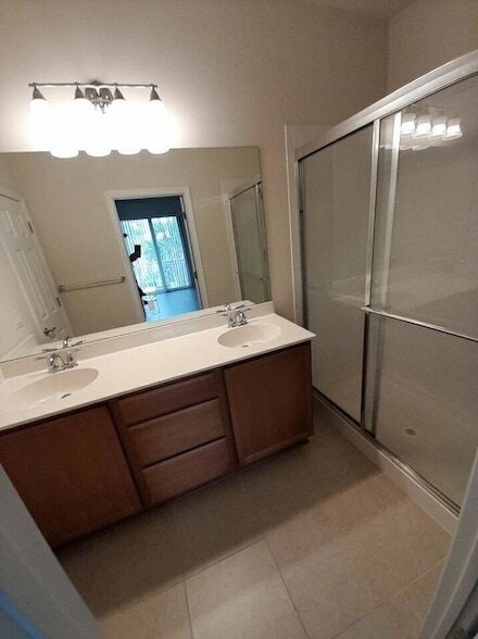 Photo - 3242 S Caroline Dr