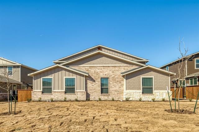 Building Photo - 711 Harvest Moon Dr