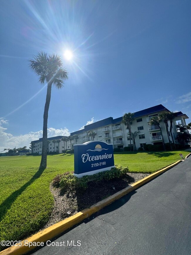 Building Photo - 2160 N Hwy A1A Unit 401