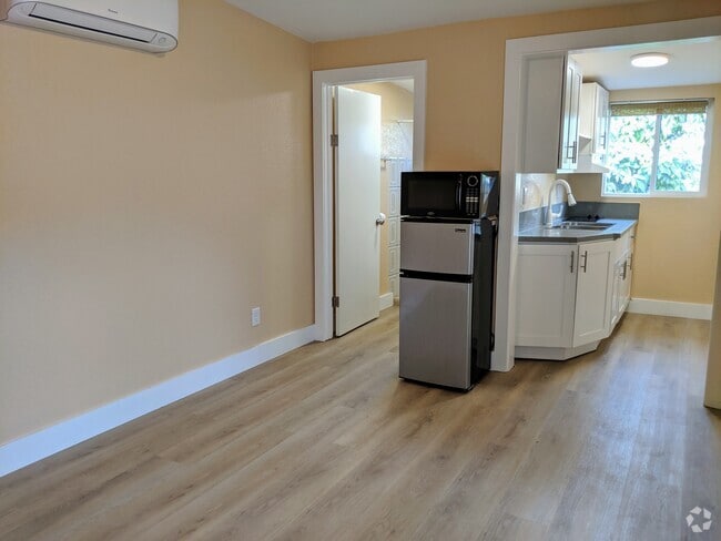 Building Photo - Menlo Studio Unit 1 Rental