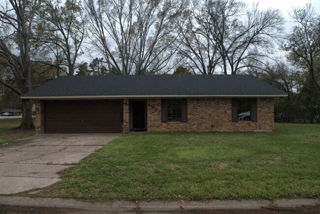 Building Photo - 1901 Richard Dr