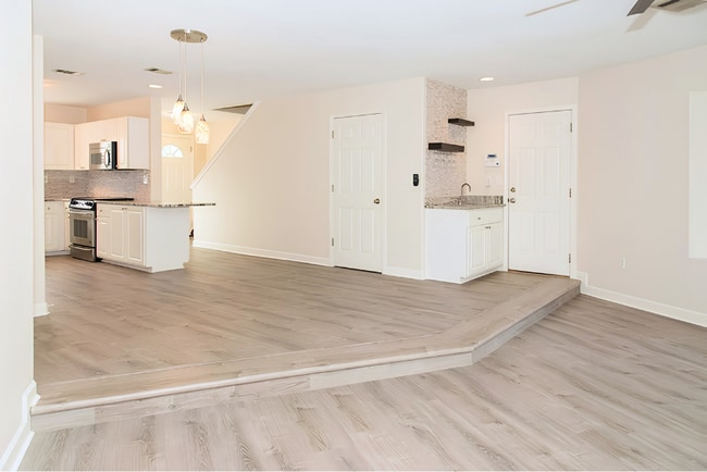 Photo - 234 Pelican Pl Unit 2