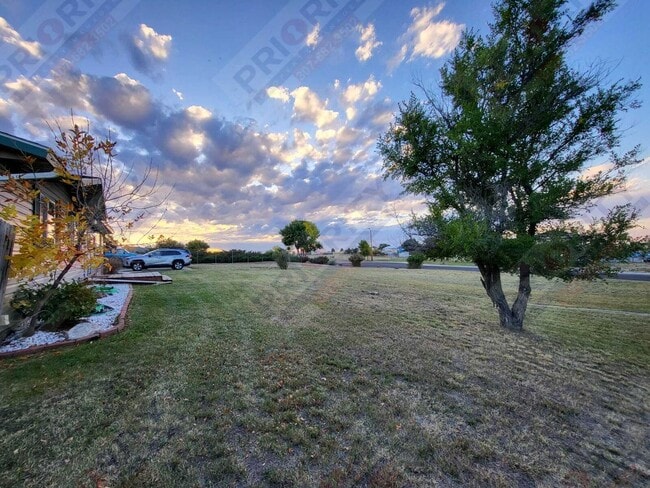 Photo - Single Family Home in Wright WY