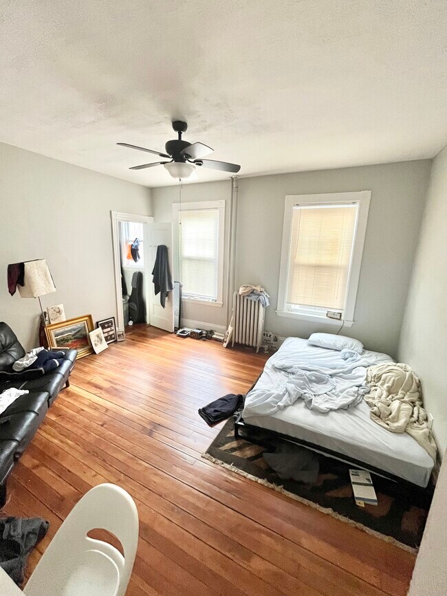 Photo - 10 Carmel St Unit 1