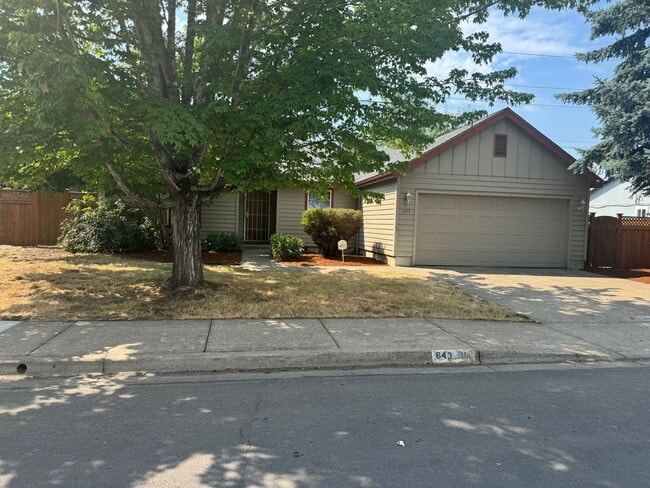 Beautifully updated 3 bedroom 2 bath house... - Beautifully updated 3 bedroom 2 bath house...